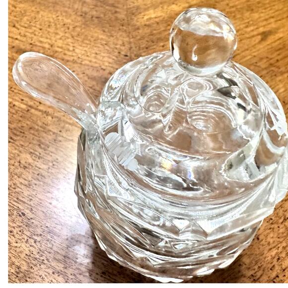 Shannon by Godinger 24% Lead Crystal Beehive Sugar/Creamer/Spoon Set-NEW in Box! - Picture 4 of 9